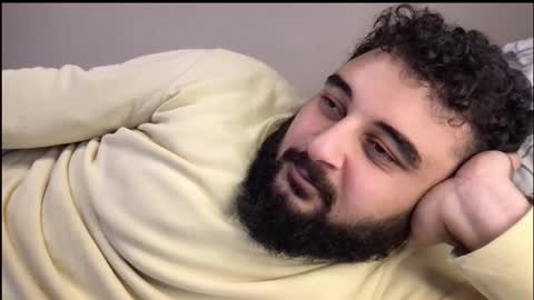 Snapshot of _alan_bear_ chatting on 09-24-25, 10:24 Alan online show from 09-24-25, 10:24