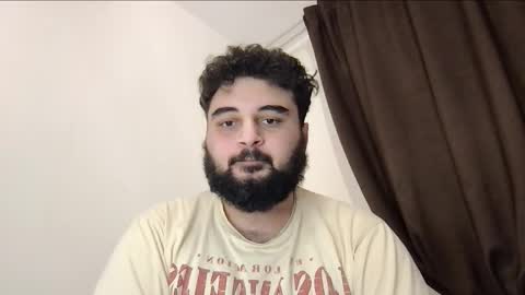 Snapshot of _alan_bear_ chatting on 11-17-25, 12:33 Alan online show from 11-17-25, 12:33