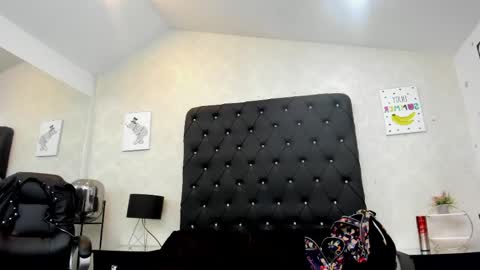 _alana_johnson online show from 05-16-26, 01:35