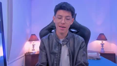 Alexander online show from 11-17-25, 12:44