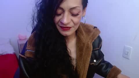 Alexandra online show from 02-21-25, 08:40