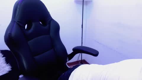 Alexandra online show from 11-15-25, 02:53