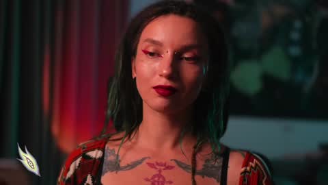 Snapshot of _alicemorrison_ chatting on 12-23-24, 04:06 Alice Morrison Mistress Datura online show from 12-23-24, 04:06