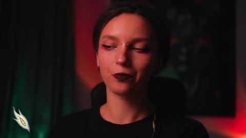 Snapshot of _alicemorrison_ chatting on 12-28-24, 03:48 Alice Morrison Mistress Datura online show from 12-28-24, 03:48