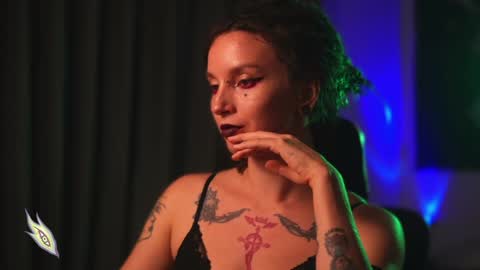 Snapshot of _alicemorrison_ chatting on 01-11-25, 07:16 Alice Morrison Mistress Datura online show from 01-11-25, 07:16