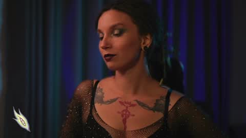 Snapshot of _alicemorrison_ chatting on 01-30-25, 04:55 Alice Morrison Mistress Datura online show from 01-30-25, 04:55