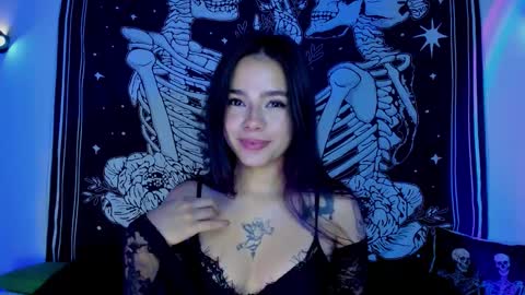 _alicesasha_ online show from 12-19-25, 08:32