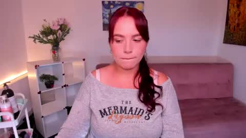 Snapshot of _allisontyler chatting on 06-18-26, 08:46 Allison online show from 06-18-26, 08:46