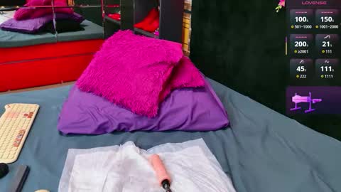 Snapshot of _allisson__ chatting on 02-20-26, 06:26 Alison online show from 02-20-26, 06:26