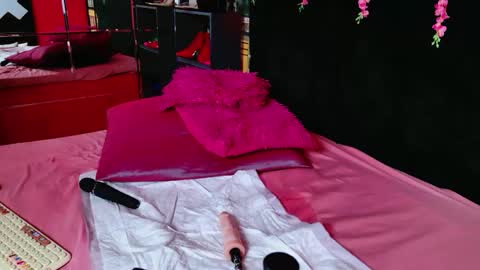 Alison online show from 03-12-26, 01:56