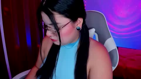 Alisa online show from 10-28-25, 05:15