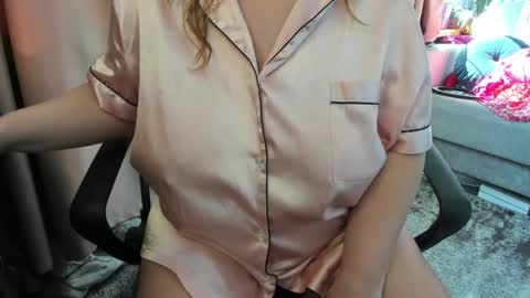 lisa online show from 04-05-26, 08:44