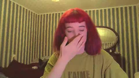 Amber online show from 11-25-25, 02:11