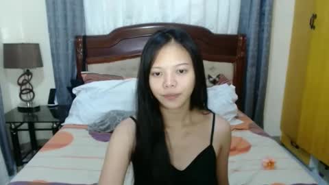 Amber online show from 02-17-25, 06:59