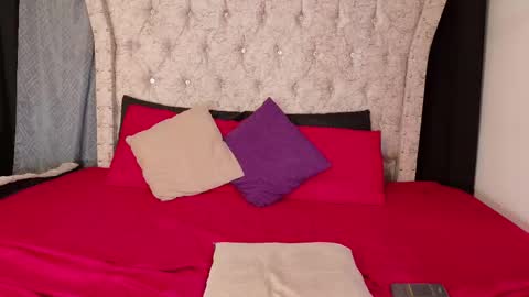 Snapshot of _amy_johnson chatting on 02-24-25, 10:58 Amy online show from 02-24-25, 10:58