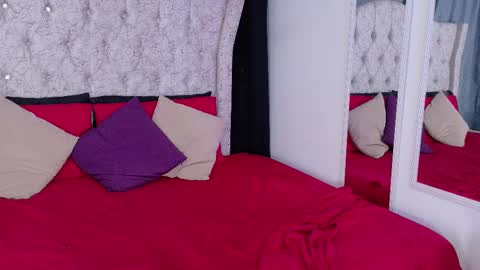 Snapshot of _amy_johnson chatting on 02-26-25, 10:09 Amy online show from 02-26-25, 10:09