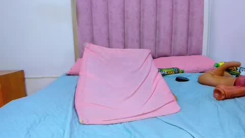 Any online show from 02-15-25, 07:17