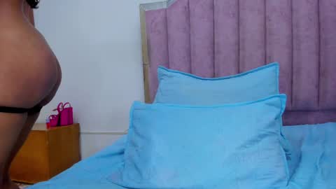 Any online show from 03-05-25, 01:42