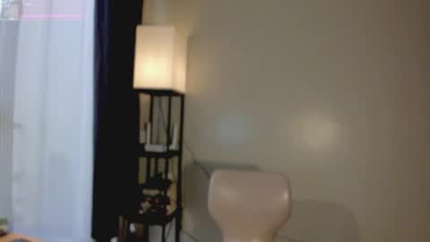 Snapshot of _ann1e_ chatting on 02-17-26, 04:31 annie . online show from 02-17-26, 04:31