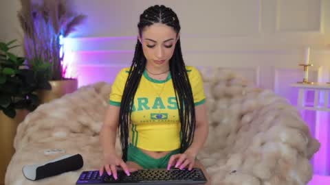 Snapshot of _anna_bloom chatting on 04-02-26, 07:22 Anna online show from 04-02-26, 07:22