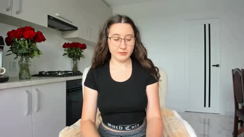 Anna online show from 10-05-25, 11:08