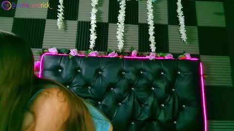 Annie Andrick online show from 02-23-26, 01:08