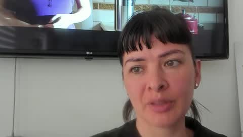 antonia online show from 02-08-26, 09:51