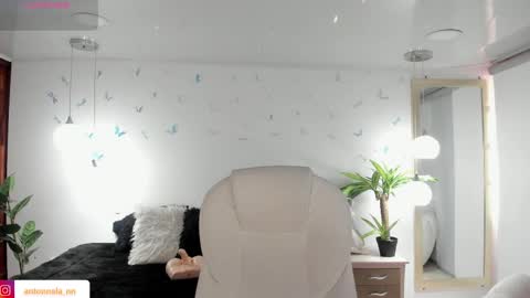 antonnela online show from 04-10-26, 09:08