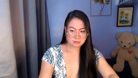 Snapshot of _arah chatting on 06-13-26, 12:52 arah online show from 06-13-26, 12:52