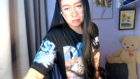Snapshot of _arah chatting on 06-24-26, 11:59 arah online show from 06-24-26, 11:59