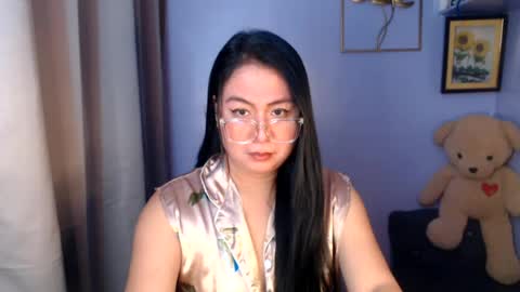 Snapshot of _arah chatting on 06-30-26, 01:17 arah online show from 06-30-26, 01:17