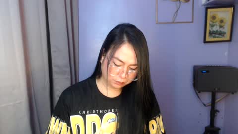 Snapshot of _arah chatting on 07-15-26, 01:44 arah online show from 07-15-26, 01:44
