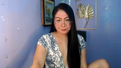 Snapshot of _arah chatting on 07-25-26, 12:53 arah online show from 07-25-26, 12:53