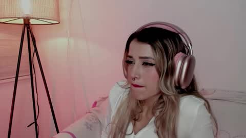 Aria online show from 01-16-26, 05:00