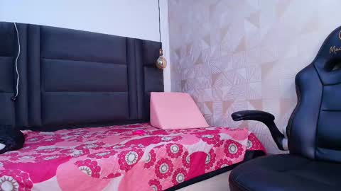 Arlet online show from 09-24-25, 02:59