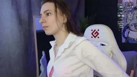 _ash_leyy_ online show from 04-09-26, 08:31