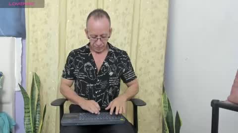Snapshot of _axelking1_ chatting on 06-01-26, 11:34 Axel online show from 06-01-26, 11:34