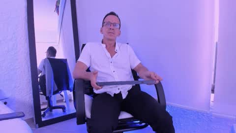 _axelking_ online show from 03-05-26, 11:39