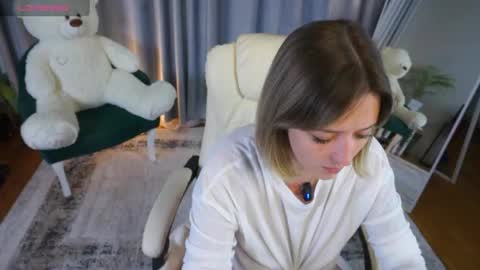 Jess online show from 05-08-26, 04:07