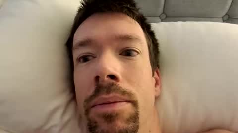 Snapshot of _b_h_c_ chatting on 11-26-25, 06:09 _b_h_c_ online show from 11-26-25, 06:09