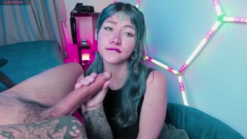 Snapshot of _baterchatur chatting on 02-04-25, 10:21 Lunita online show from 02-04-25, 10:21