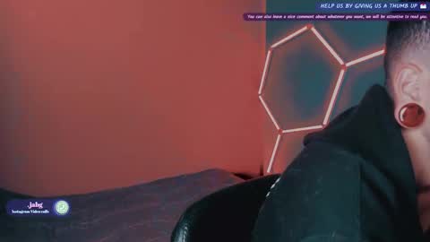 Snapshot of _baterchatur chatting on 02-16-25, 10:43 Lunita online show from 02-16-25, 10:43