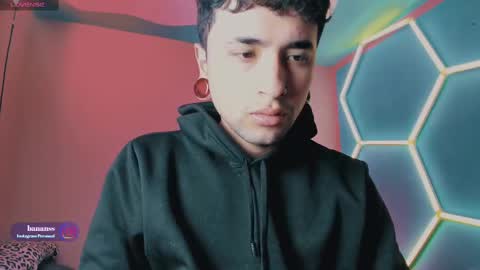 Snapshot of _baterchatur chatting on 03-07-25, 08:11 Lunita online show from 03-07-25, 08:11