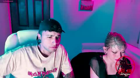 Snapshot of _baterchatur chatting on 09-13-25, 12:21 Lunita online show from 09-13-25, 12:21