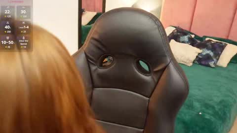 Sofia online show from 11-24-25, 12:49