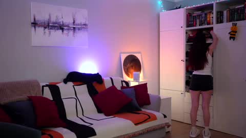 Snapshot of _blackbee_ chatting on 01-13-26, 06:08 Lili online show from 01-13-26, 06:08