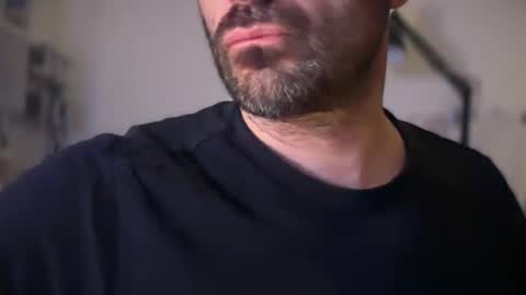 Snapshot of _blackeyedboy chatting on 04-05-26, 07:33 _blackeyedboy online show from 04-05-26, 07:33