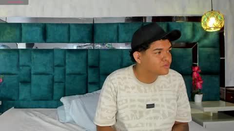 _bonnyandclyde online show from 04-11-26, 01:15