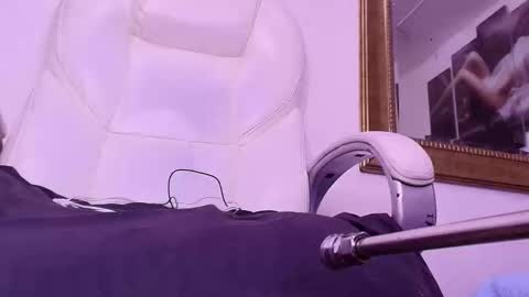 Britany online show from 02-19-25, 03:06