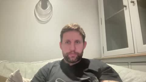 Snapshot of _british_hung_ chatting on 10-09-25, 12:58 UK BigThick Cock online show from 10-09-25, 12:58